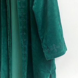 Abrigo kimono de terciopelo verde